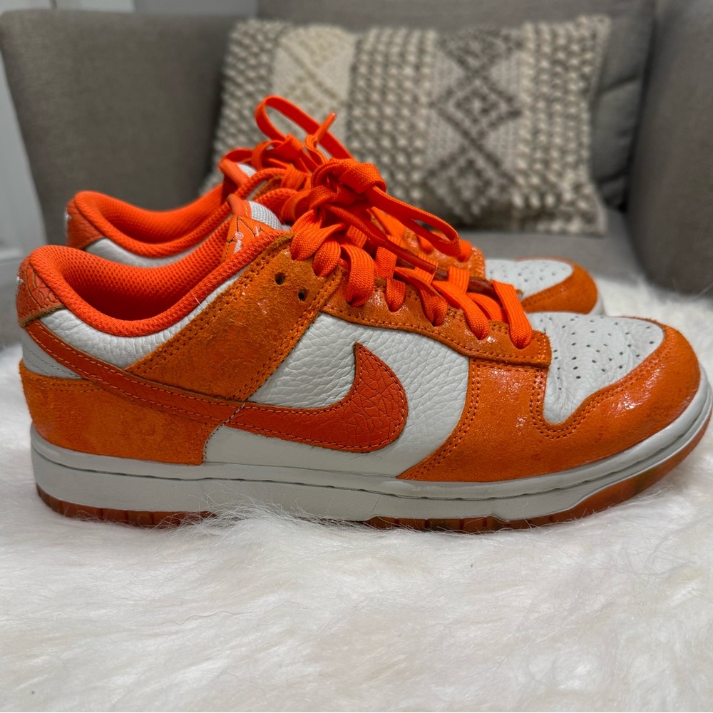 Nike Dunks Low - Total Orange - women’s